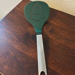 Farberware Holiday Green Nylon Pancake Turner with Christmas Tree design